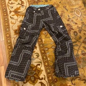Ski and snowboard pants women’s 686 size 2